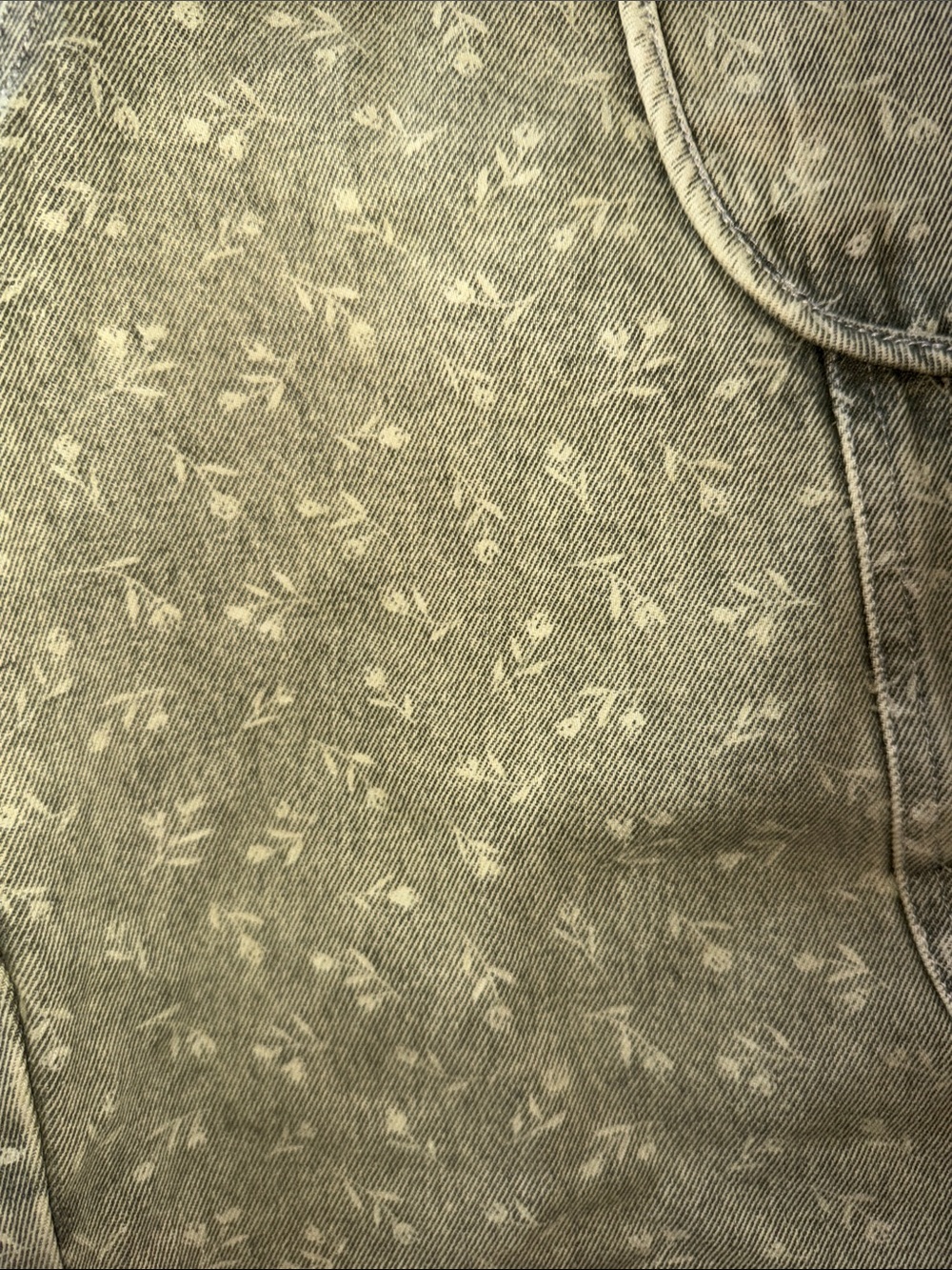 ⭐️NWT Easel Meadow Barrel Jeans⭐️ - Picture 5 of 11